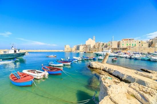 B&B A Pochi Passi Dal Mare Giovinazzo Kültér fotó